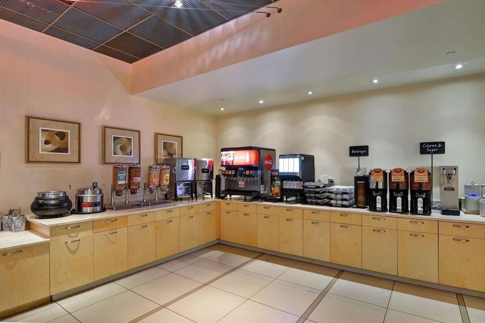 Embassy Suites by Hilton Raleigh Durham Airport Brier Creek photo 3