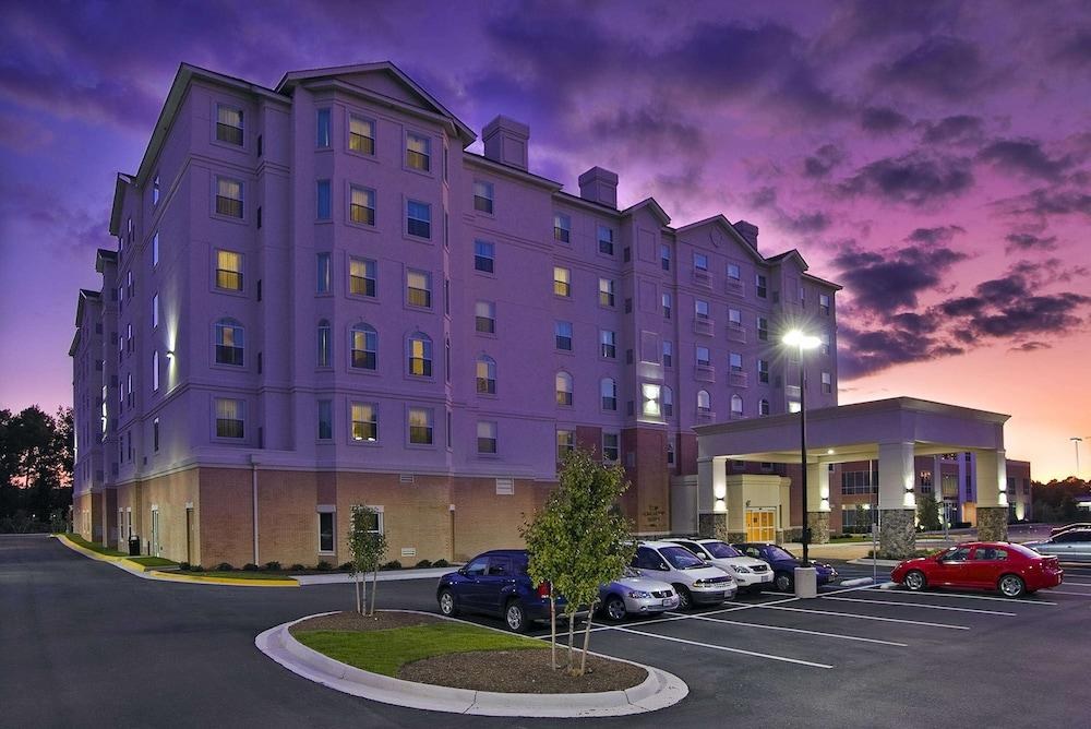 Homewood Suites by Hilton Virginia Beach/Norfolk Airport photo 2
