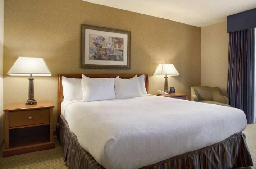 DoubleTree by Hilton Washington DC/Silver Spring, MD photo 2