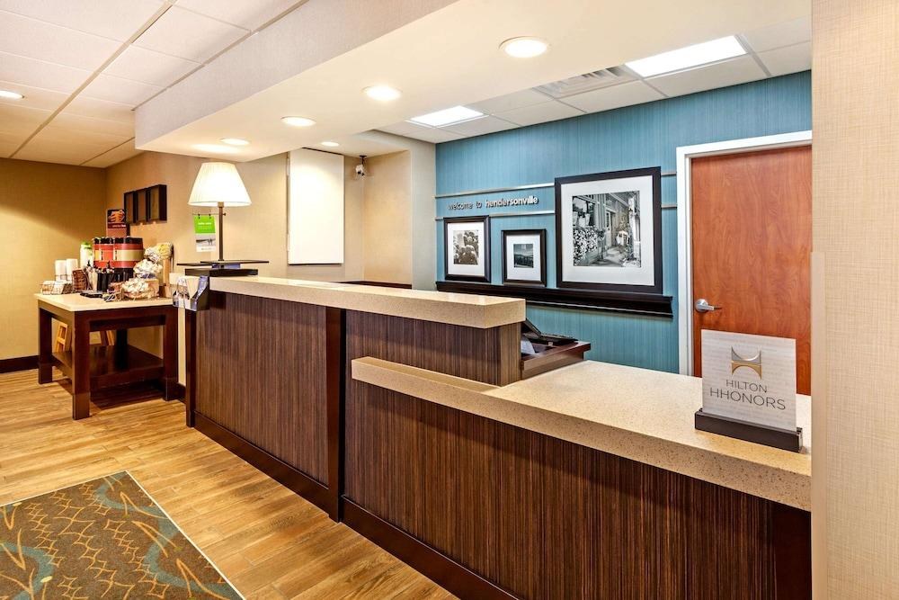 Hampton Inn Hendersonville photo 3