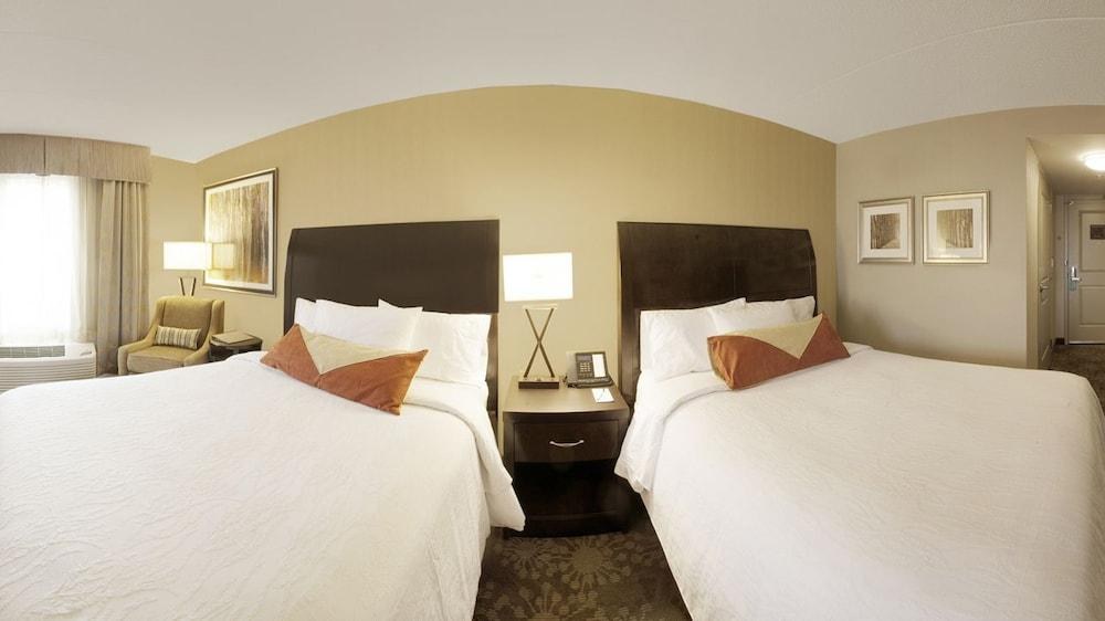 Hilton Garden Inn Toronto/Brampton photo 3