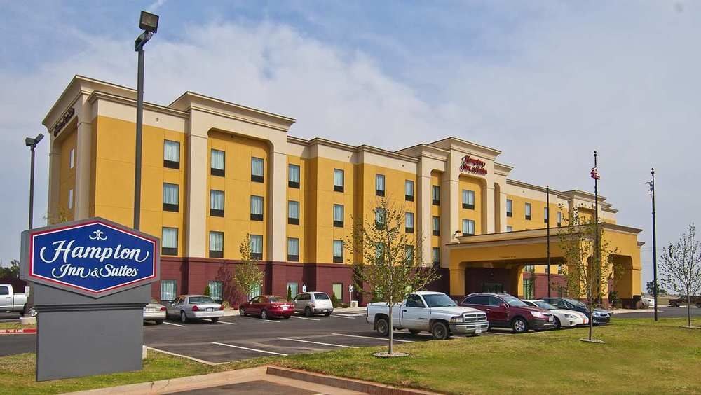 Hampton Inn & Suites Elk City photo 1