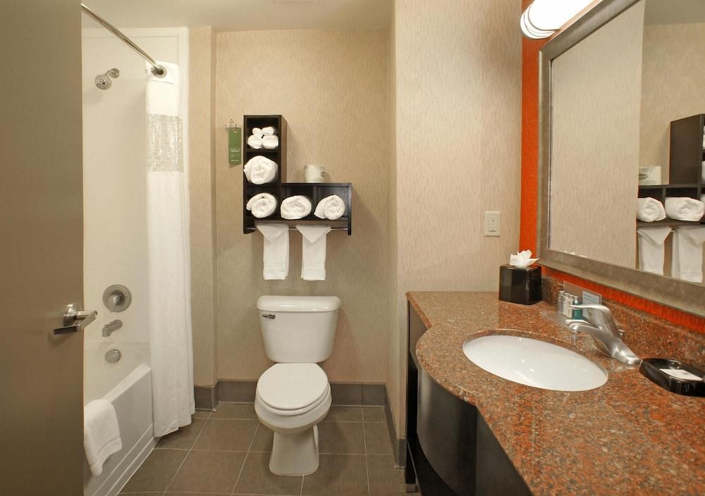 Hampton Inn & Suites Richmond/Glenside photo 4