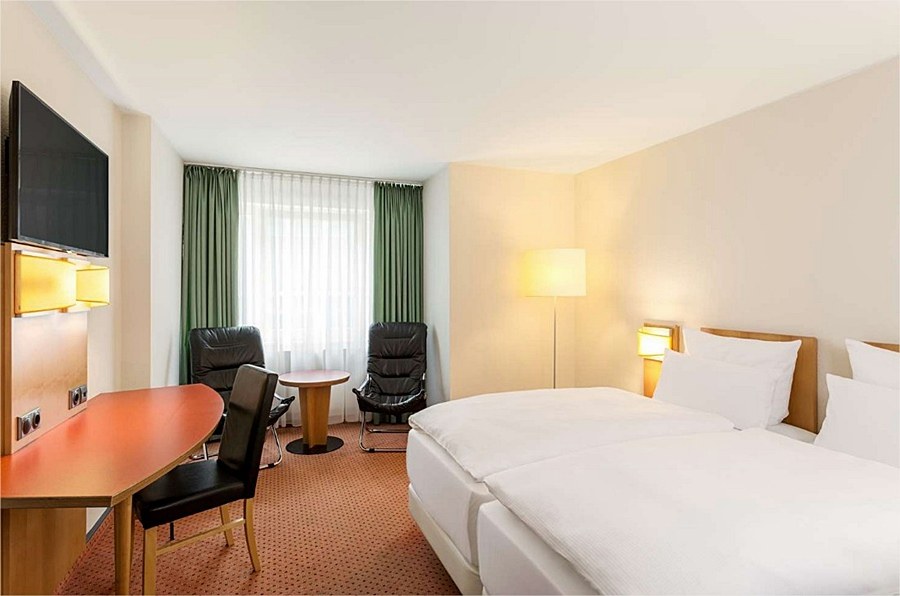ISTAY BY NH BERLIN CITY OST HOTEL photo 2