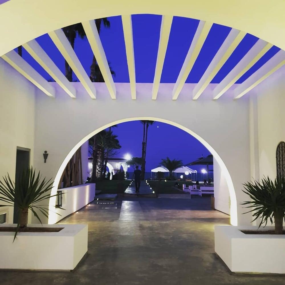 RESIDENCE AIN MERIEM photo 4