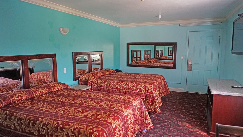LINCOLN MOTEL photo 1