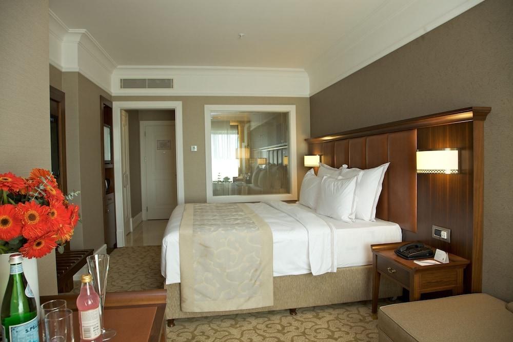 RETAJ ROYALE ISTANBUL photo 4