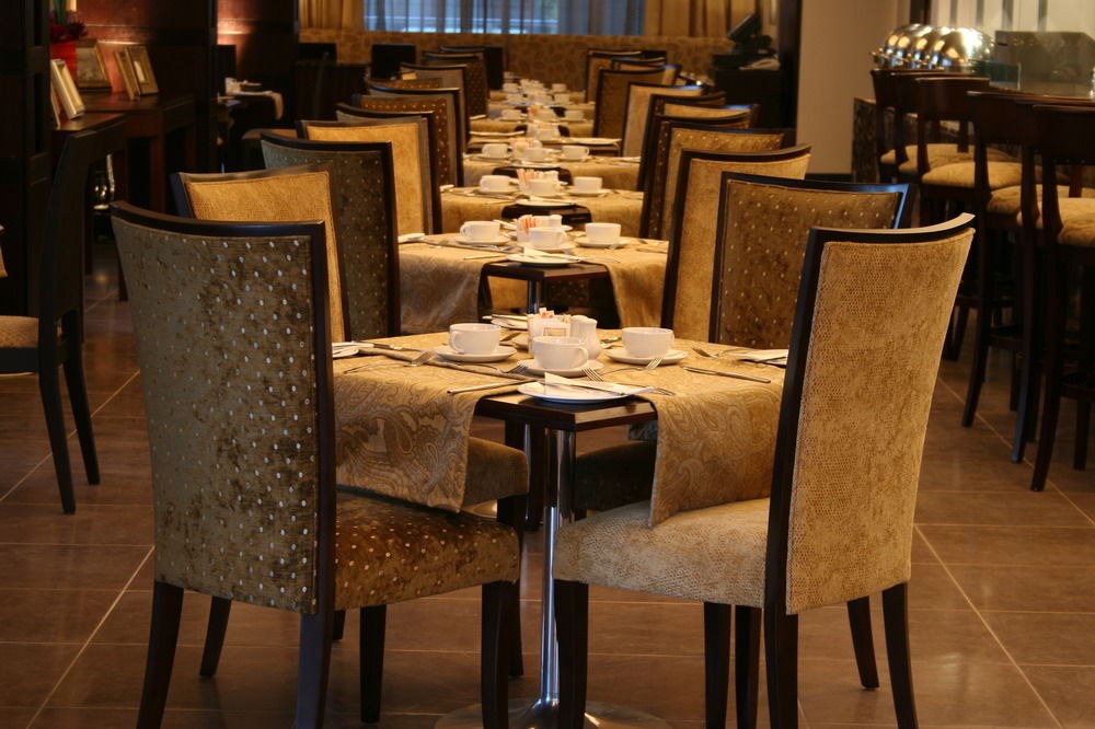 PROTEA HOTEL CAPE TOWN NORTH WHARF photo 3