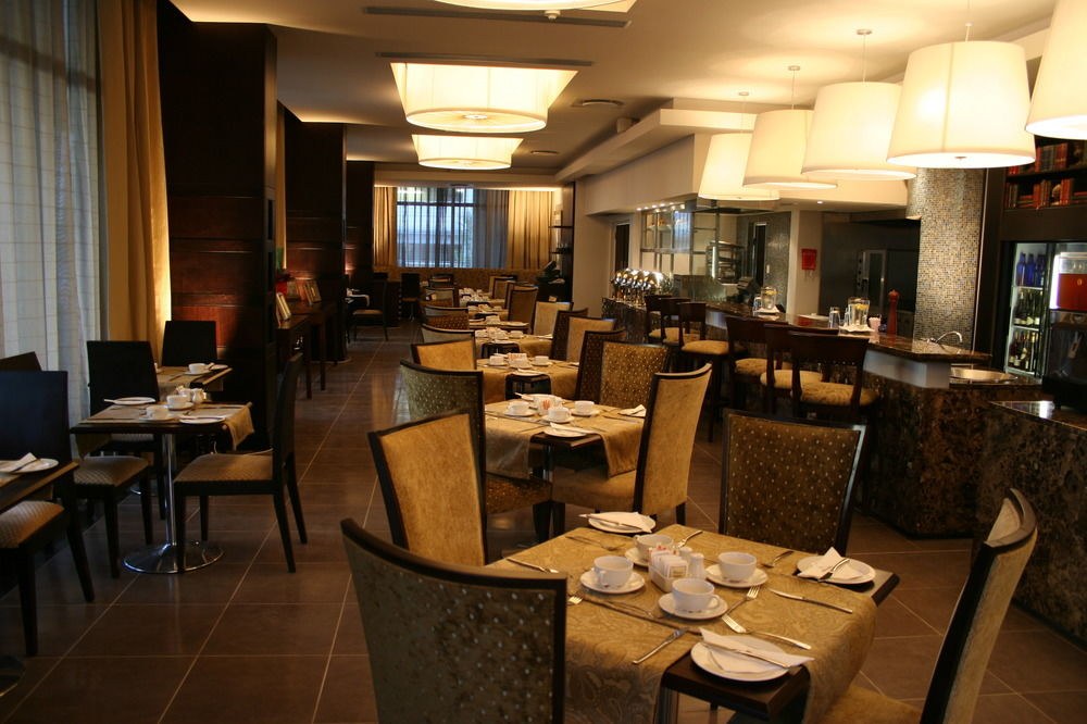 PROTEA HOTEL CAPE TOWN NORTH WHARF photo 4