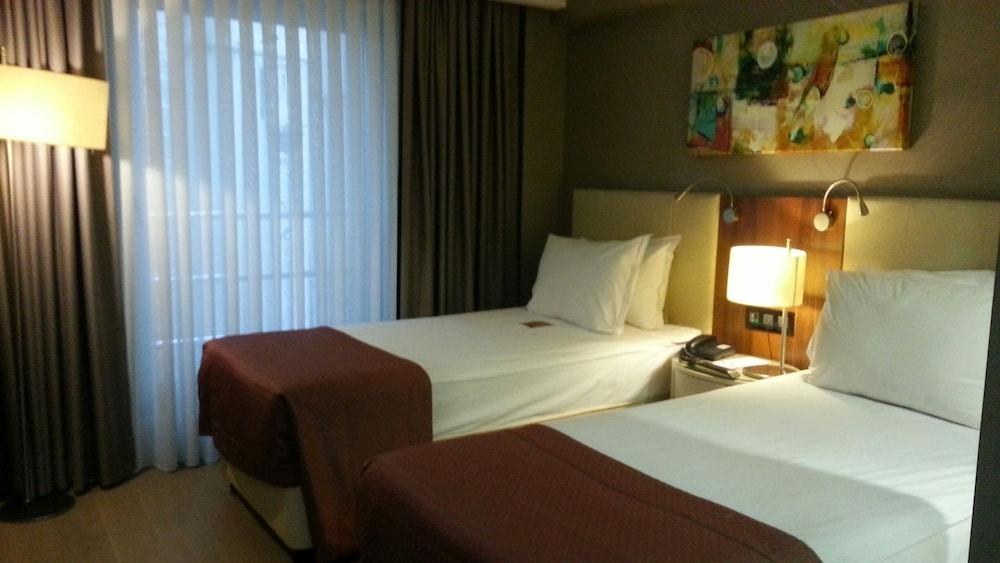 RAMADA ISTANBUL GRAND BAZAAR HOTEL (EX.PARK SAVUR) photo 2
