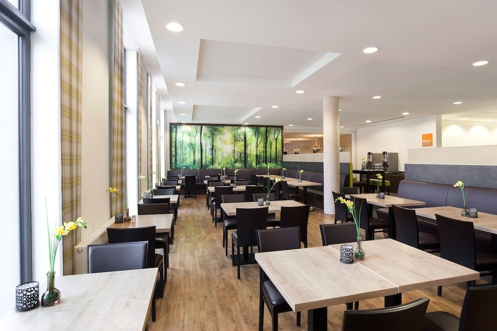 HOLIDAY INN EXPRESS AUGSBURG HOTEL photo 4