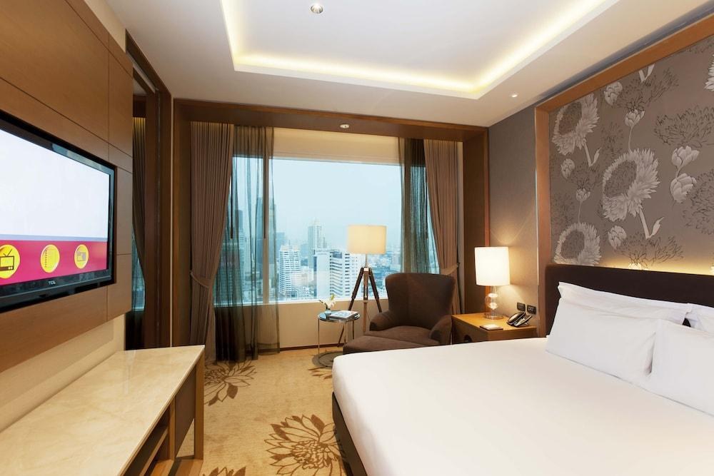 EASTIN GRAND HOTEL SATHORN BANGKOK photo 2