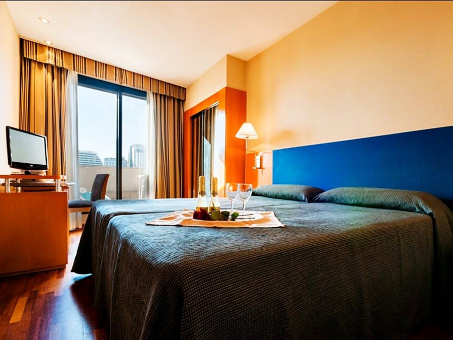 HOTEL VILLACARLOS