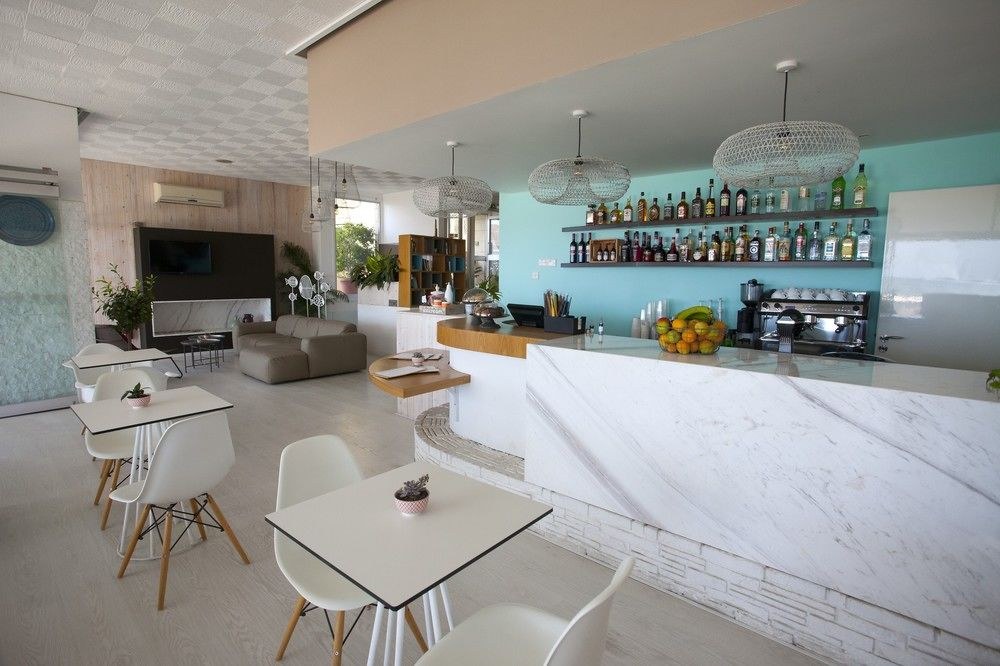 COSTANTIANA BEACH HOTEL APARTMENTS
