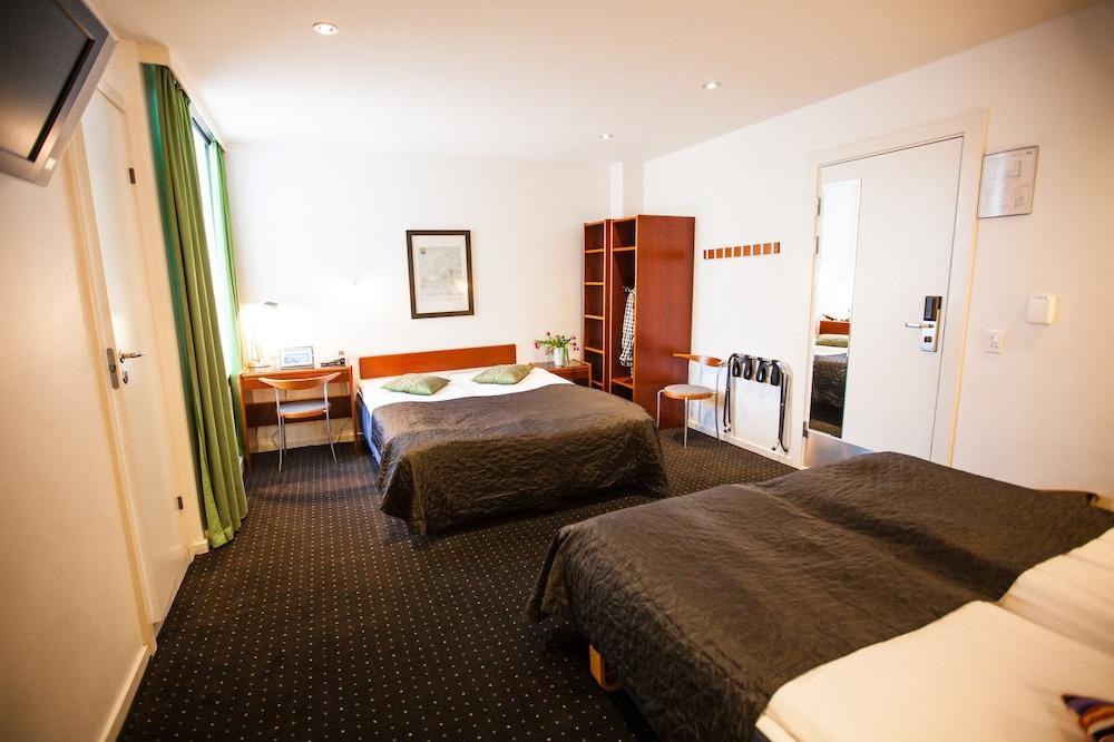 ANSGAR HOTEL photo 2
