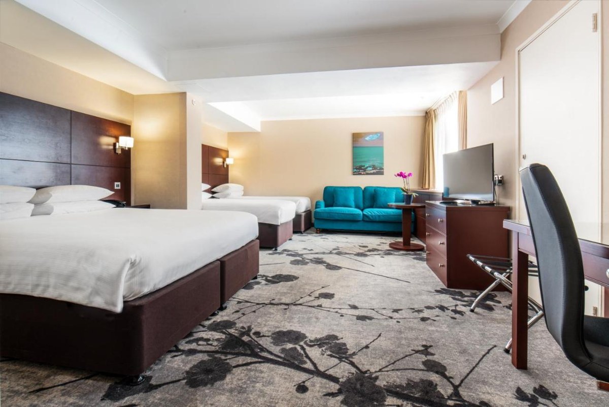 DANUBIUS HOTEL REGENTS PARK photo 2