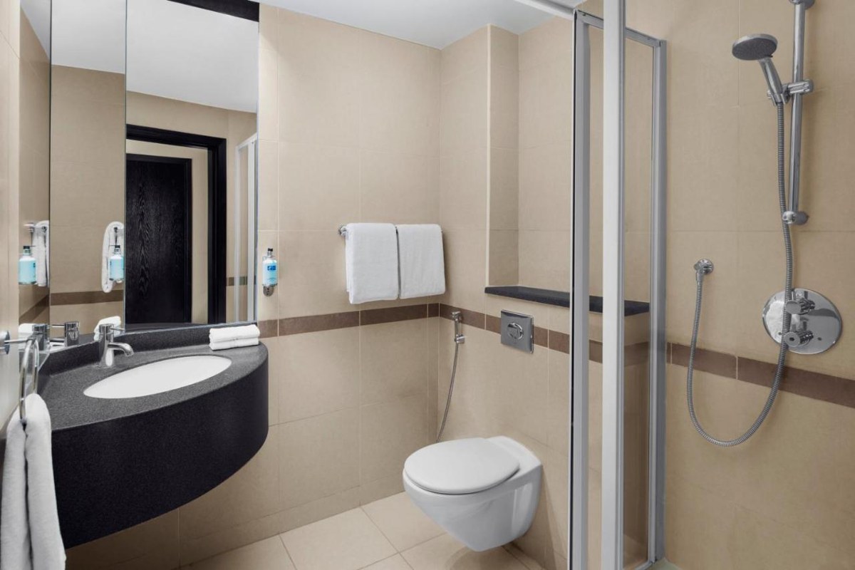 HOLIDAY INN EXPRESS DUBAI -JUMEIRAH photo 2