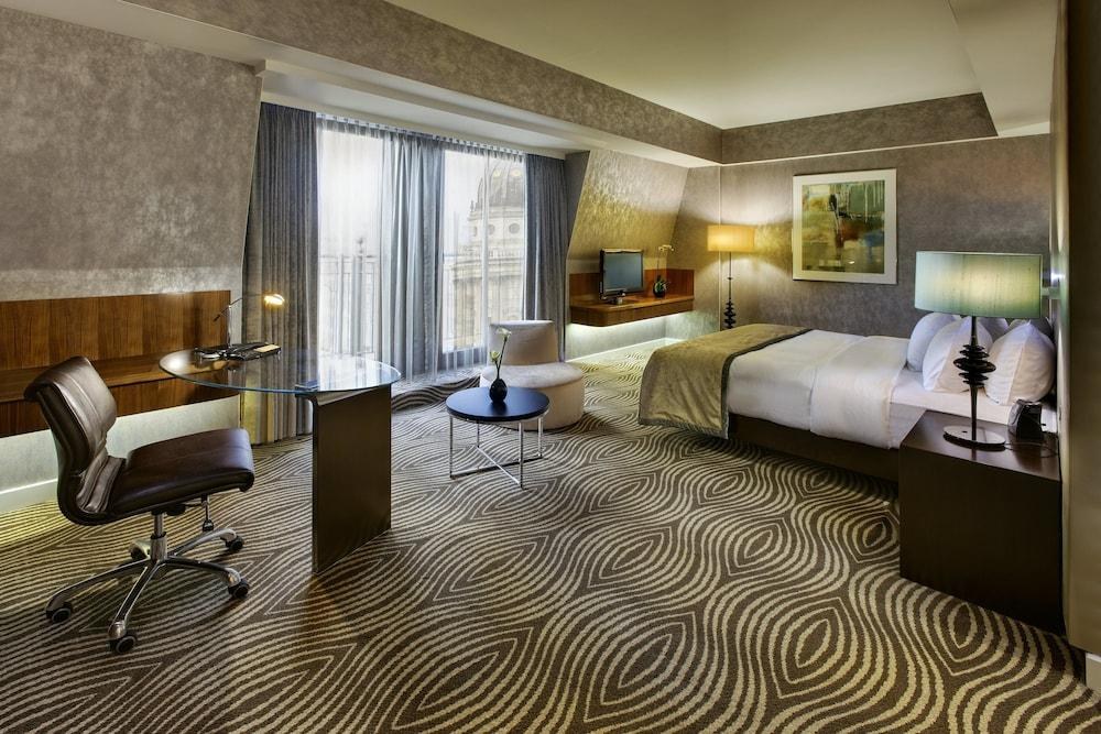 Hilton Berlin photo 3