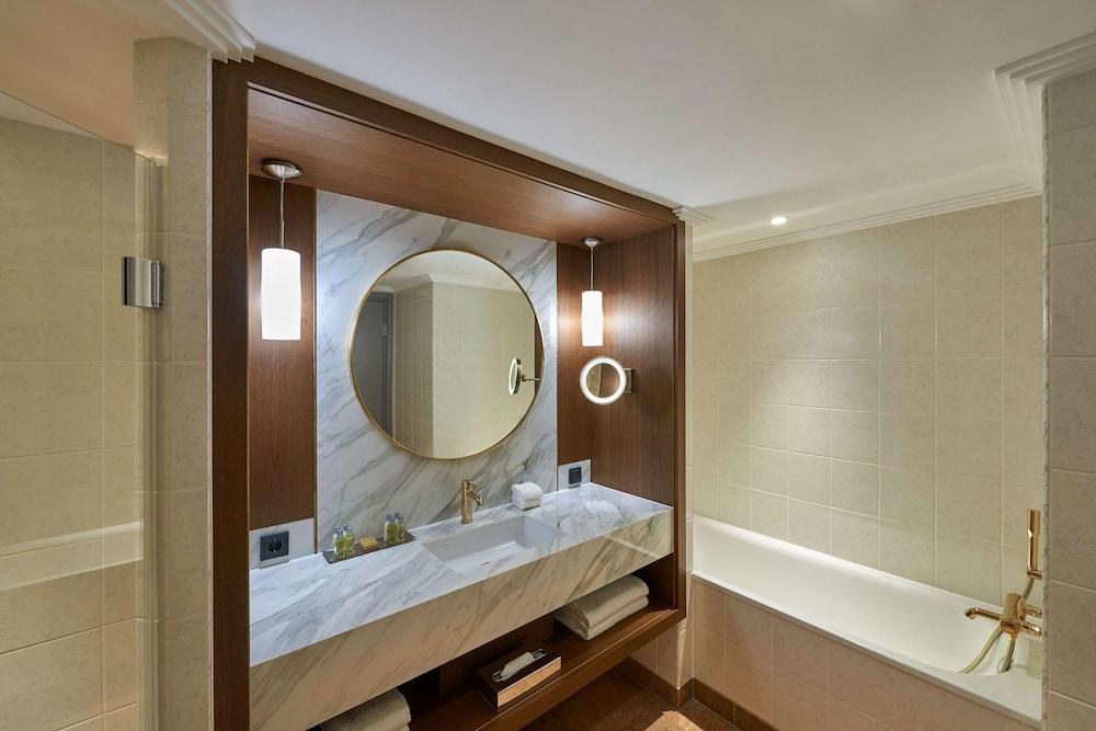 Hilton Frankfurt City Centre photo 3