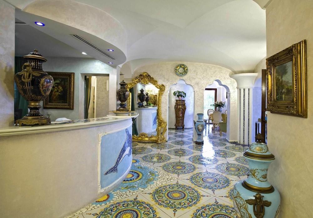 Strand Hotel Delfini photo 4