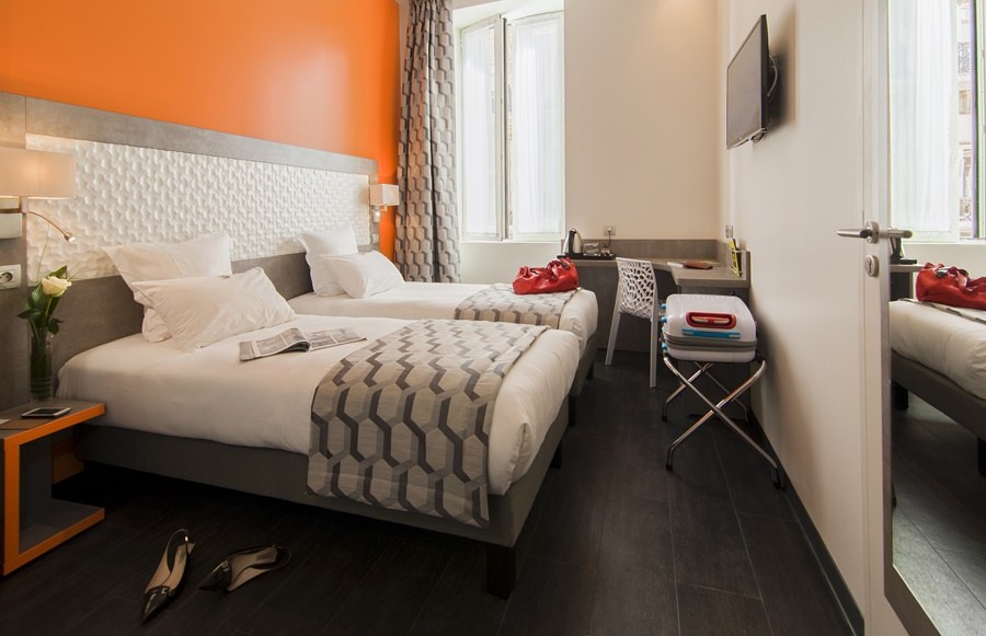 HOTEL CARRE VIEUX PORT photo 2