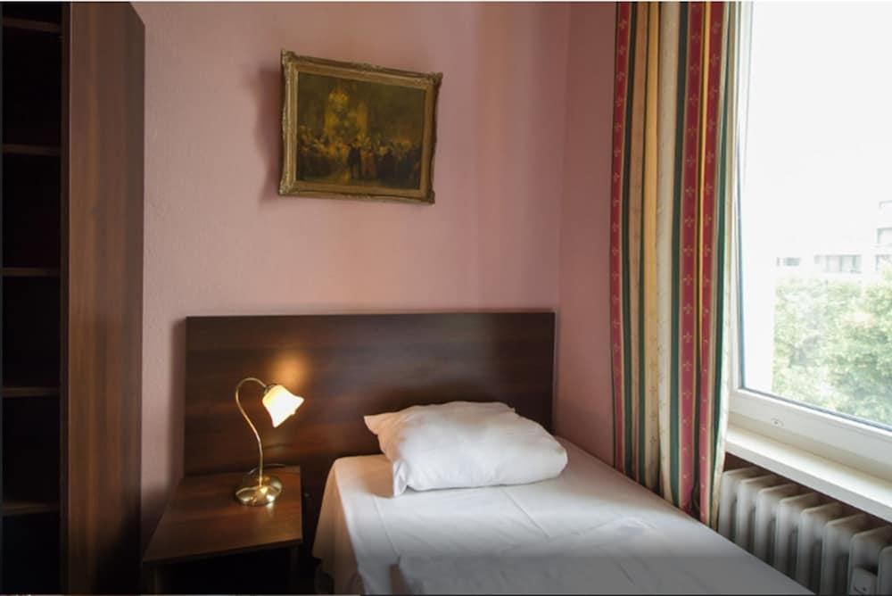 Hotel Am Stuttgarter Eck photo 4