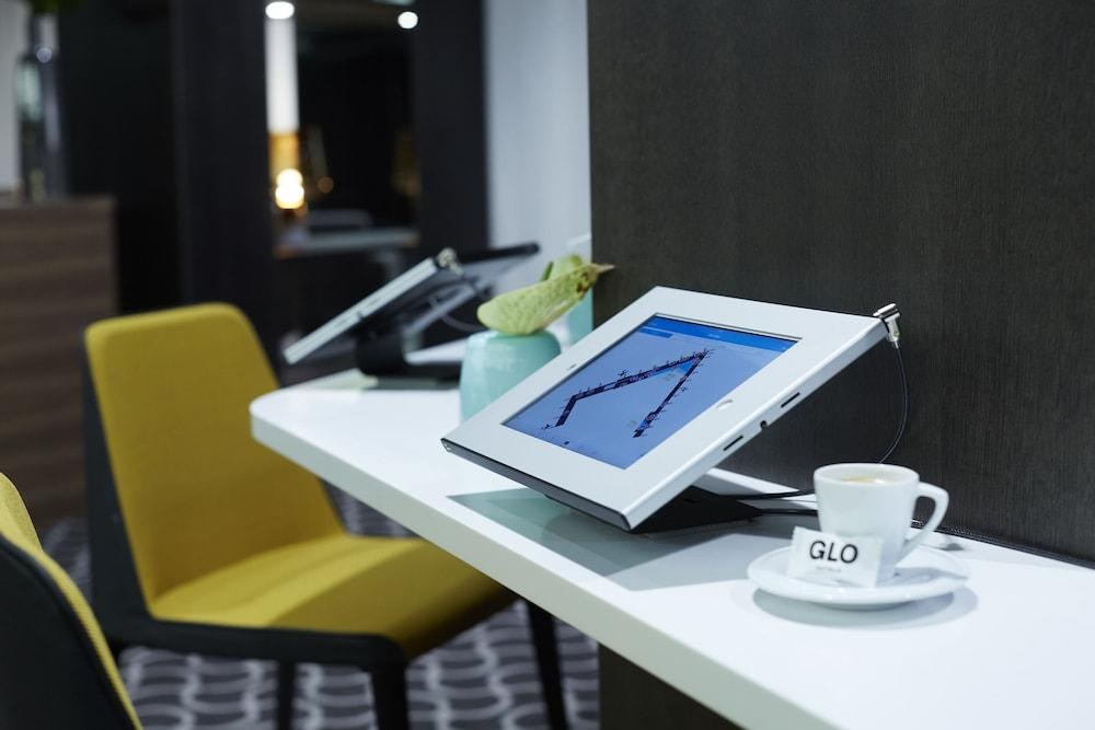 GLO HELSINKI AIRPORT photo 4