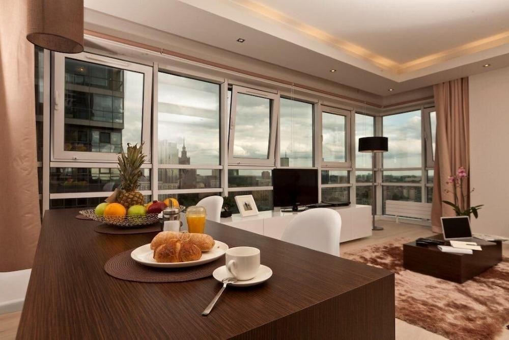 PLATINUM RESIDENCE photo 4
