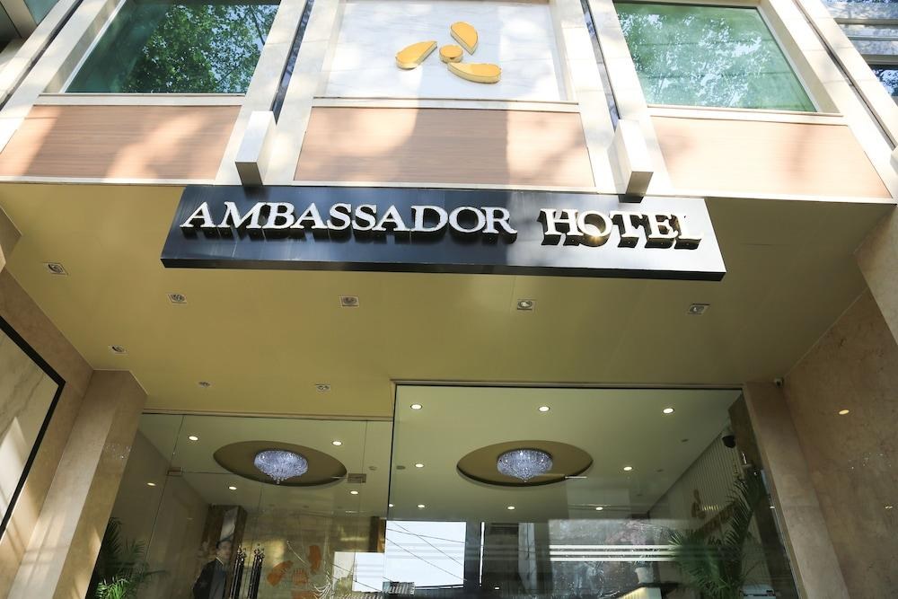 Ambassador Saigon Hotel photo 4