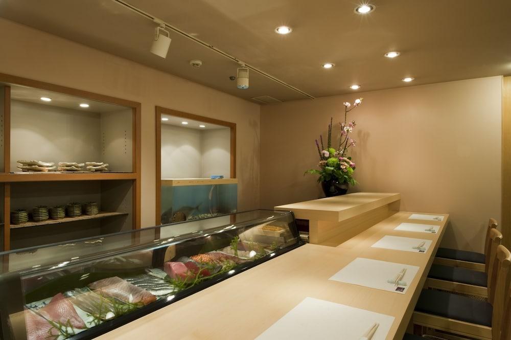 KARASUMA KYOTO HOTEL photo 2