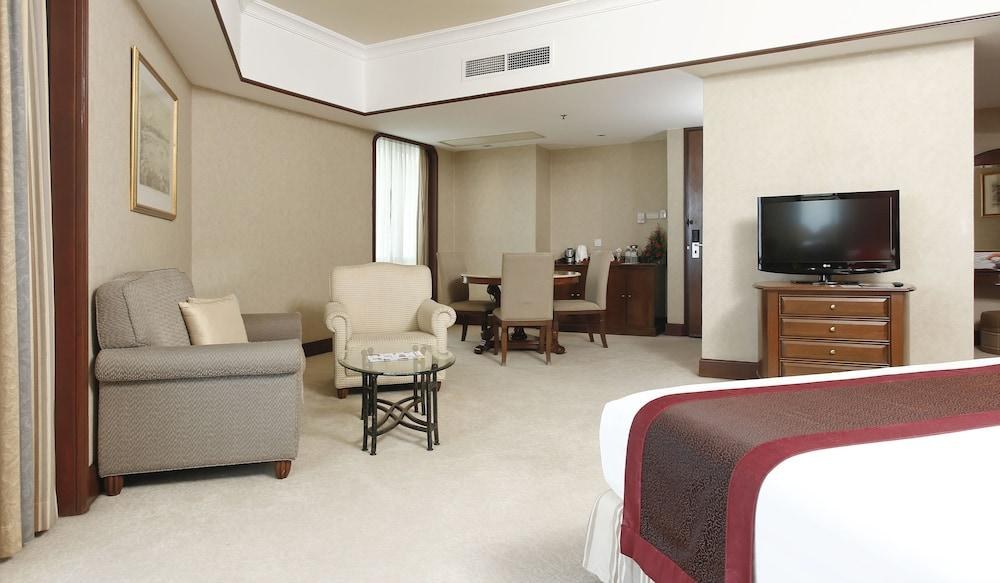 PACIFIC SUTERA photo 3