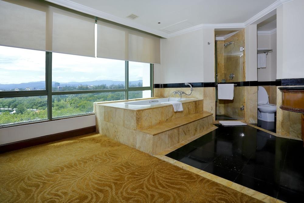 PACIFIC SUTERA photo 4
