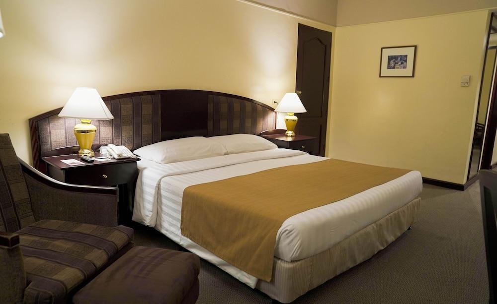 BERJAYA MAKATI HOTEL photo 4