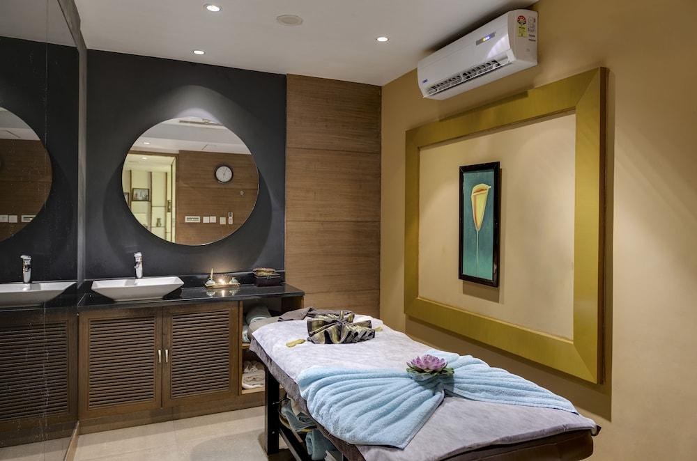 Pride Plaza Hotel Kolkata photo 3