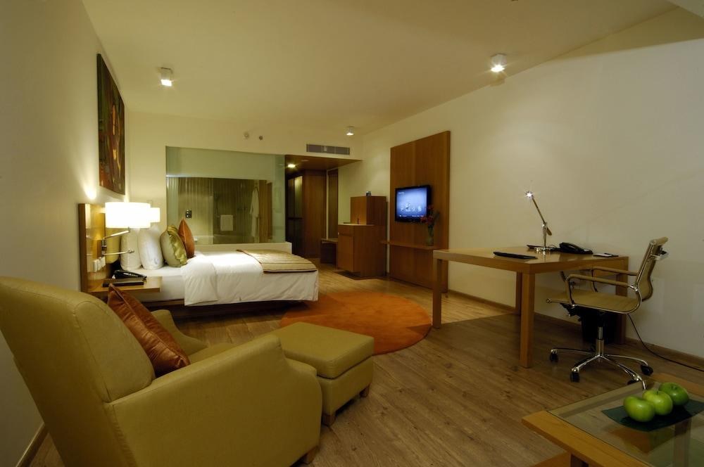 RADISSON BLU PLAZA photo 3