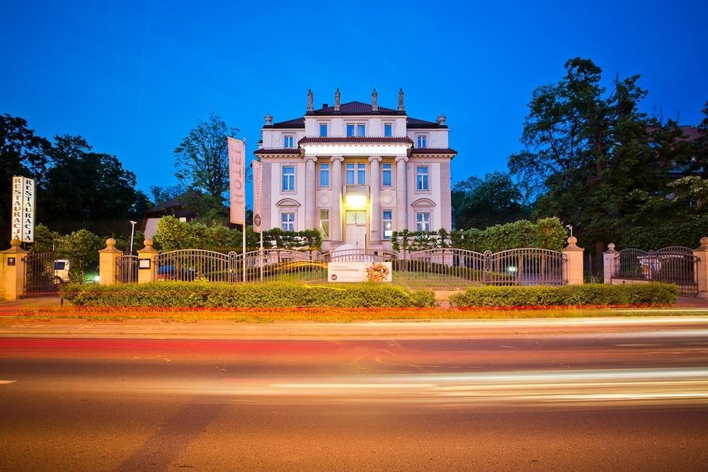 Platinum Palace Boutique Hotel And Spa photo 2