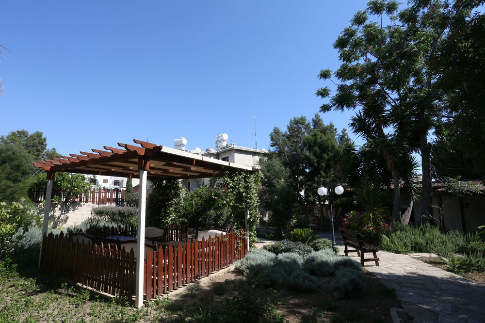 DIONYSOS CENTRAL photo 1