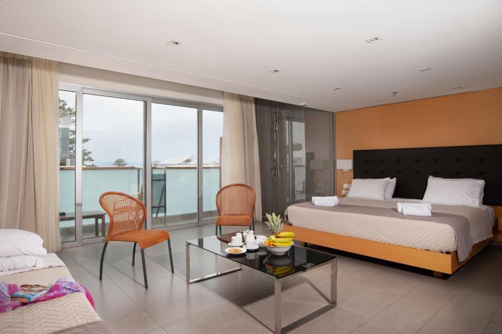 ATLANTIS BOUTIQUE HOTEL