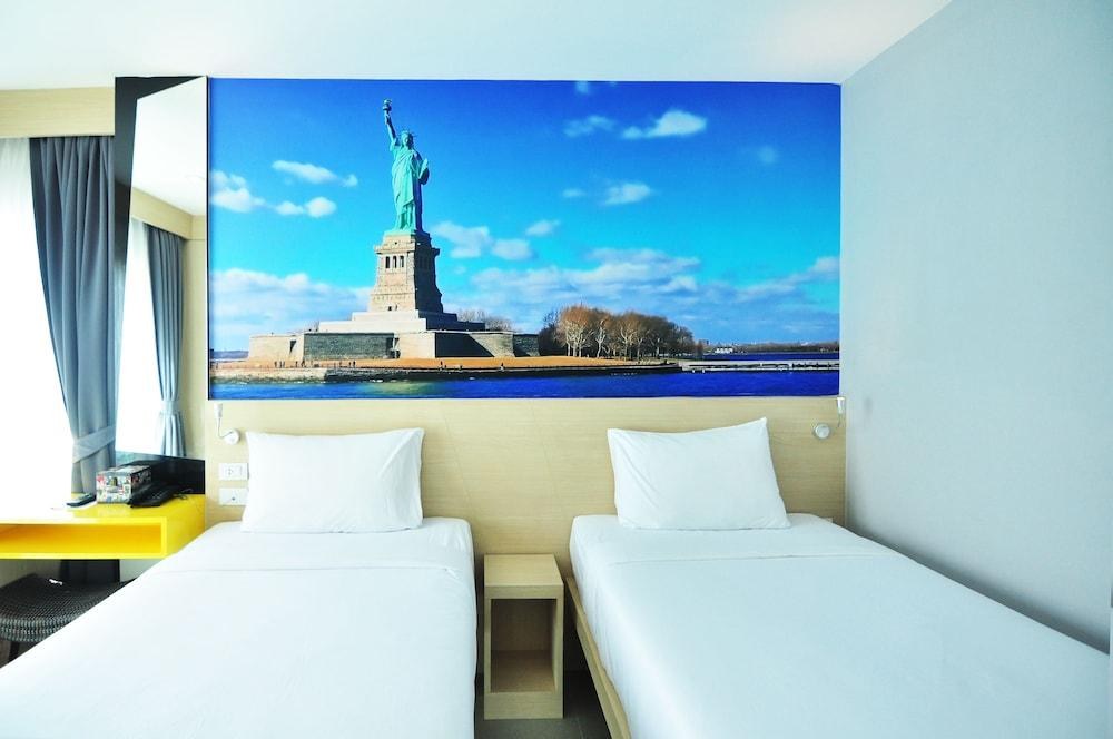 The Aim Patong Hotel photo 2
