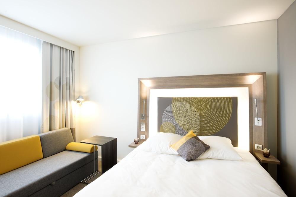 NOVOTEL LODZ CENTRUM photo 4