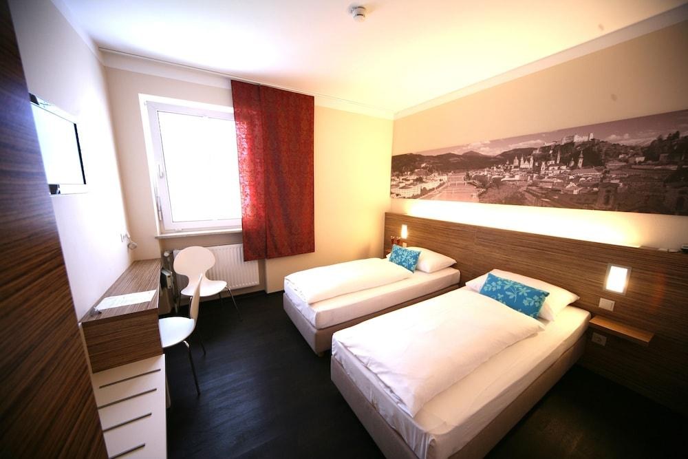 Altstadt Hotel Hofwirt Salzburg photo 3