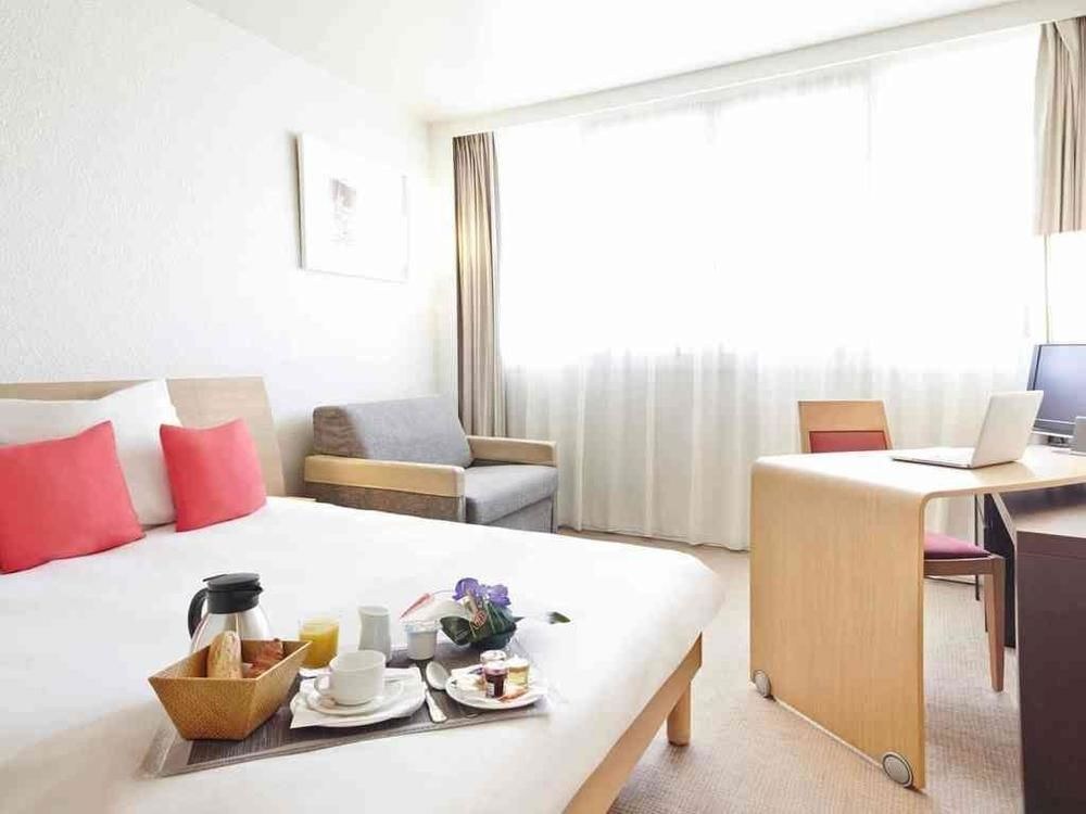 Novotel Beaune photo 1