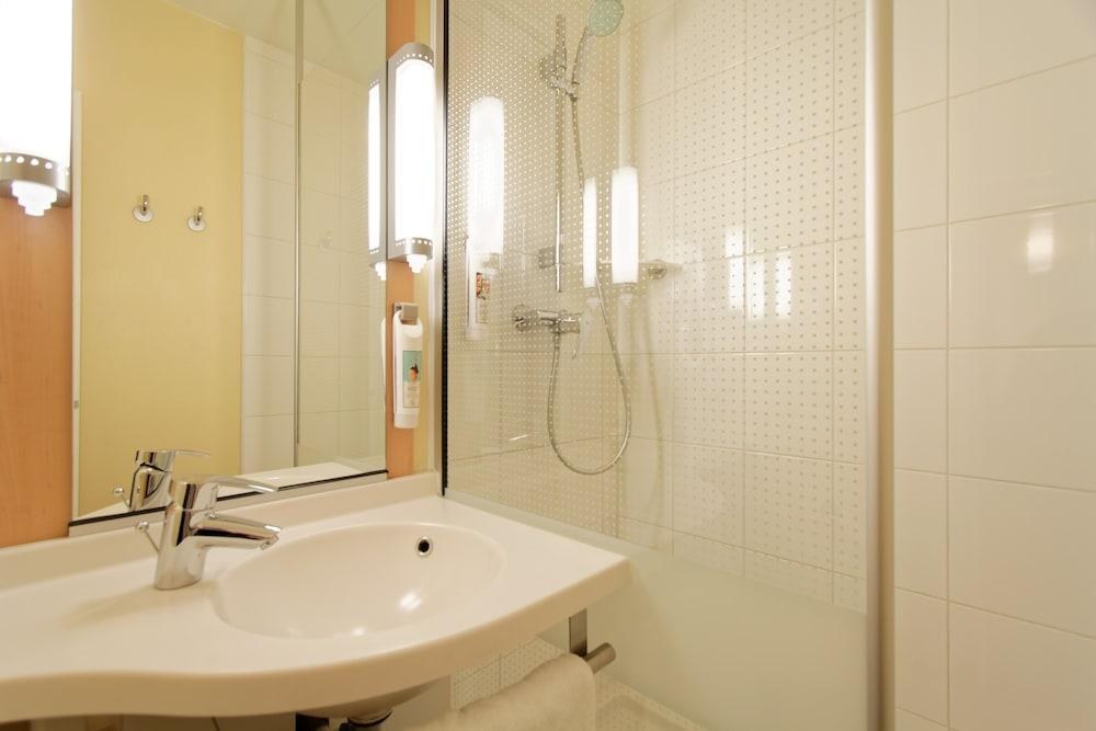 IBIS PARIS PORTE D'ITALIE photo 2