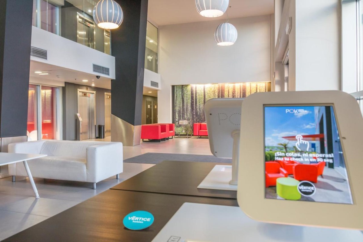 VERTICE ROOMSPACE MADRID photo 3