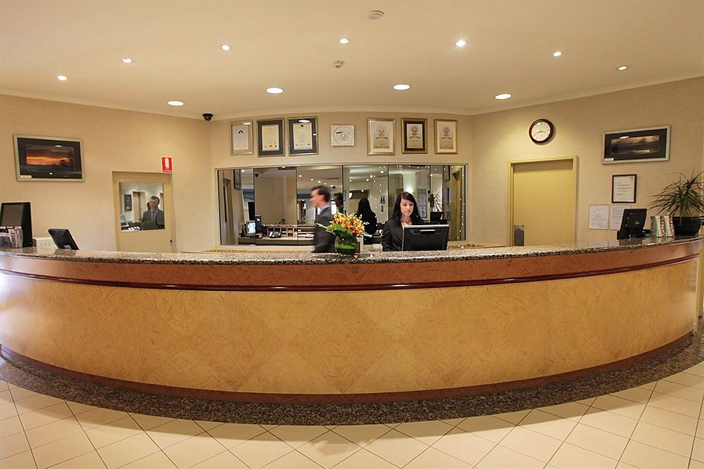 COMFORT INN & SUITES GOODEARTH PERTH