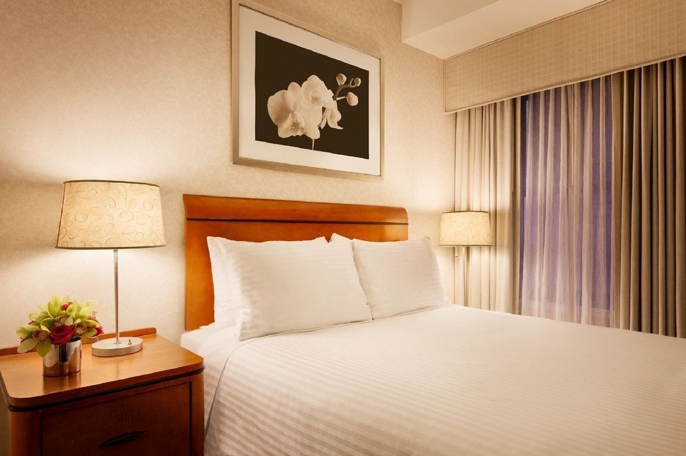 Edison Hotel