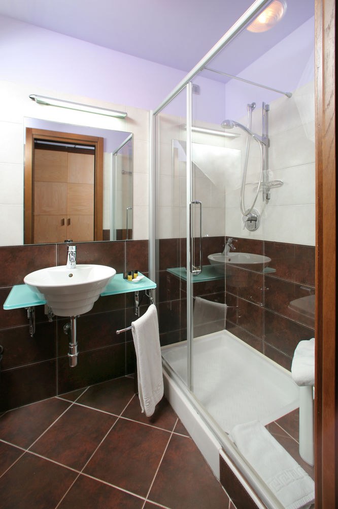 REGENT BEACH HOTEL &AMP; APARTMENTS