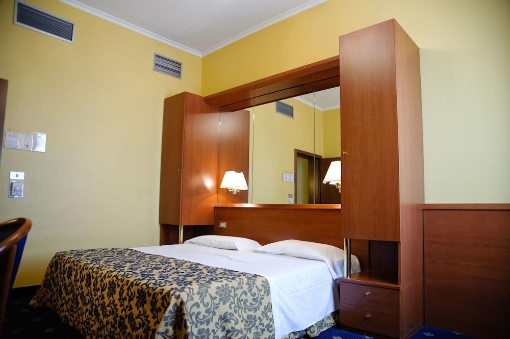 NOVO HOTEL ROSSI photo 3