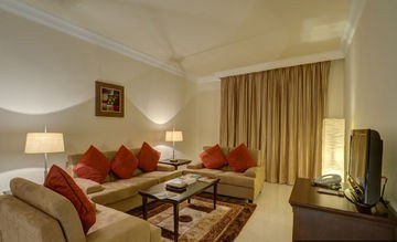 DREAM CITY DELUXE HOTEL APARTM photo 2