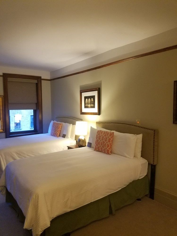 HOTEL WALES